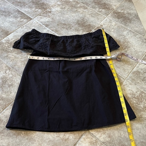 Oakridge Off Shoulder Cotton Eyelet Ruffle Black Pullover Blouse Top Small - Picture 5 of 9